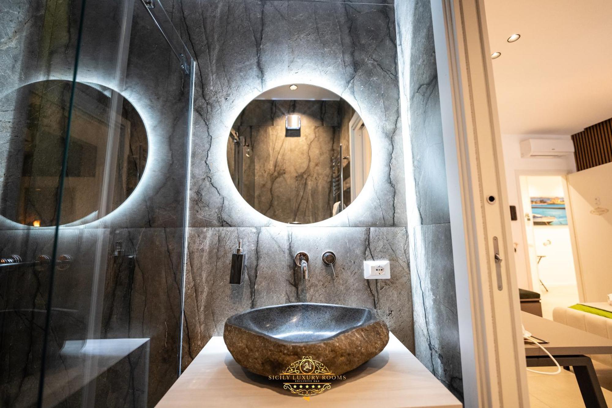 Sicily Luxury Rooms Palermo Exterior foto